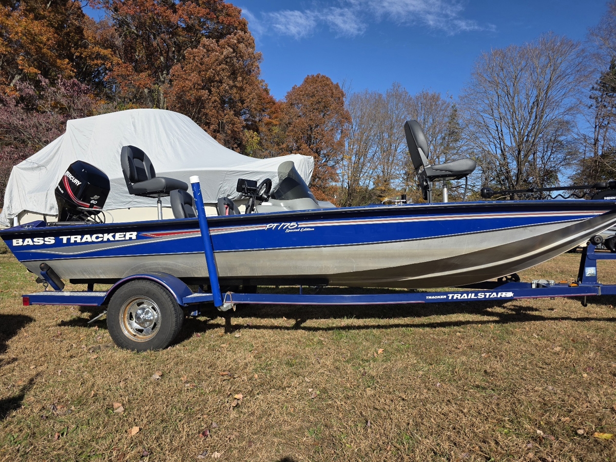 2006 Tracker Boats Tracker Boats PT175 Special Edition Bass Boat w Mercury 60 hp 2006 - Sold Boat
