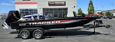 BOATZON | Tracker Boats Savage 215 2025