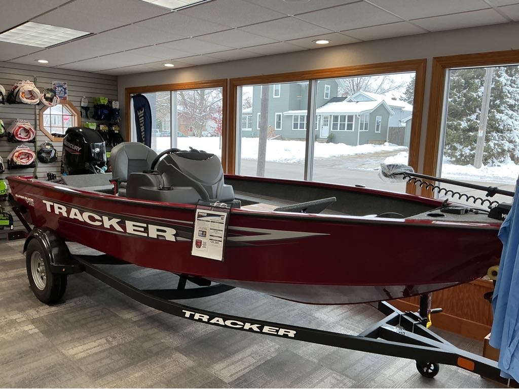 2026 Tracker Boats Tracker Boats Super Guide V16 SC 2026 - Sold Boat