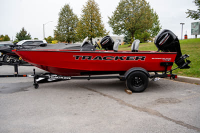 BOATZON | Tracker Boats Super Guide V16 SC 2026