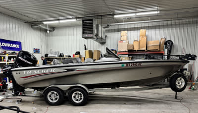 BOATZON | Tracker Boats TUNDRA 21 SC 2006