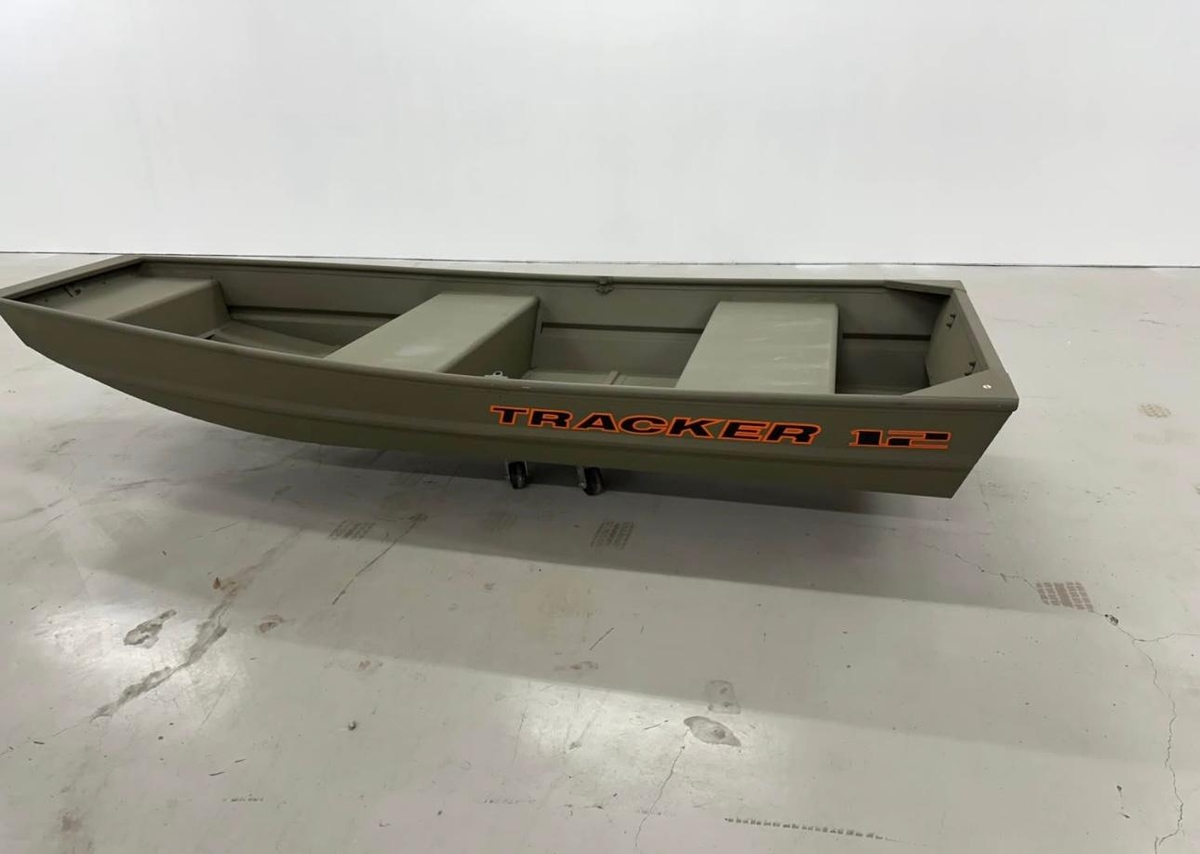 Tracker Grizzly 1236 Jon 2024