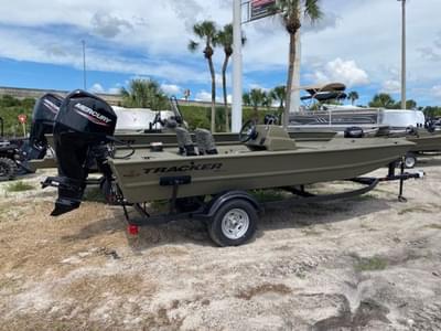 BOATZON | Tracker Grizzly 1754 Utility 2026