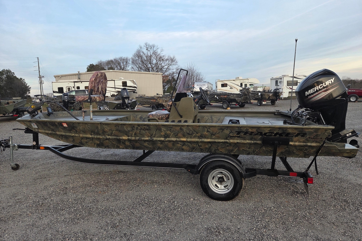 2018 Tracker Grizzly 1860 CC - Sold Boat