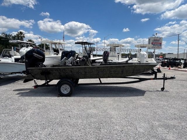 2026 Tracker Grizzly 1860 CC - Sold Boat