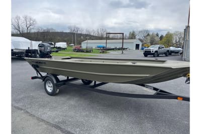 BOATZON | Tracker Grizzly 1860 Utility 2026