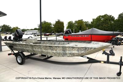BOATZON | Tracker Grizzly 1860 Utility Jon Side Console 2026