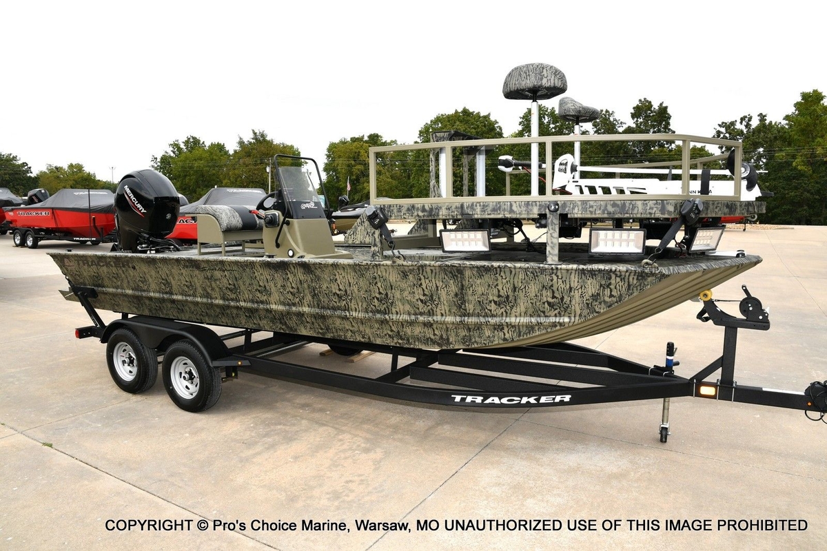2026 Tracker Grizzly 2072 CC Sportsman - Sold Boat