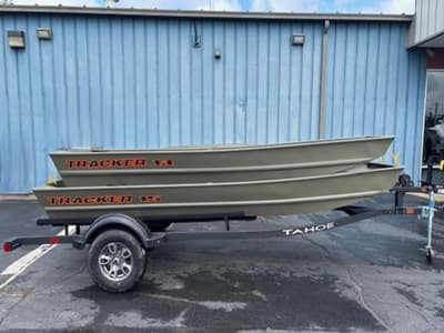 BOATZON | Tracker Grizzly Jon Boats 2026