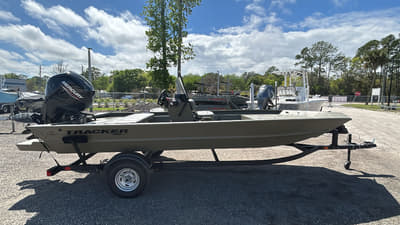 BOATZON | Tracker Marine GRIZZY 1860CC 2026