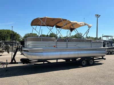 BOATZON | Tracker Marine PARTY BARGE 24 DLX 2017