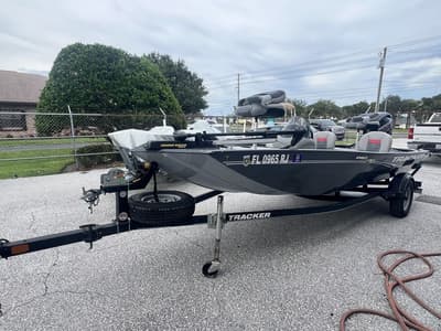 BOATZON | Tracker Marine Pro 170 2017