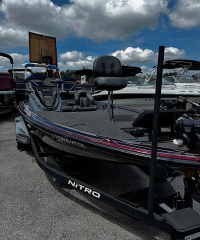 BOATZON | Tracker Nitro Z21 SC 2021 BOATZON | Tracker Nitro Z21 SC 2021