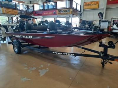 BOATZON | Tracker PF 17 2025 BOATZON | Tracker PF 17 2025