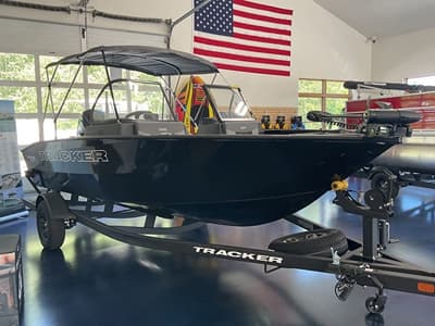 BOATZON | Tracker PG V175 CB 2027