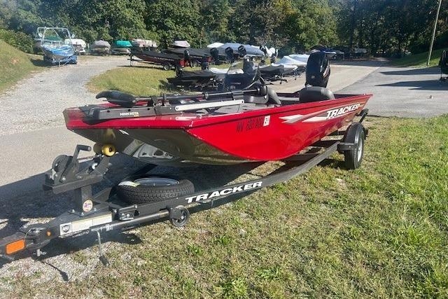 2025 Tracker Pro 170 - Sold Boat