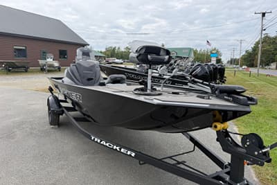 BOATZON | Tracker Pro 170 2027