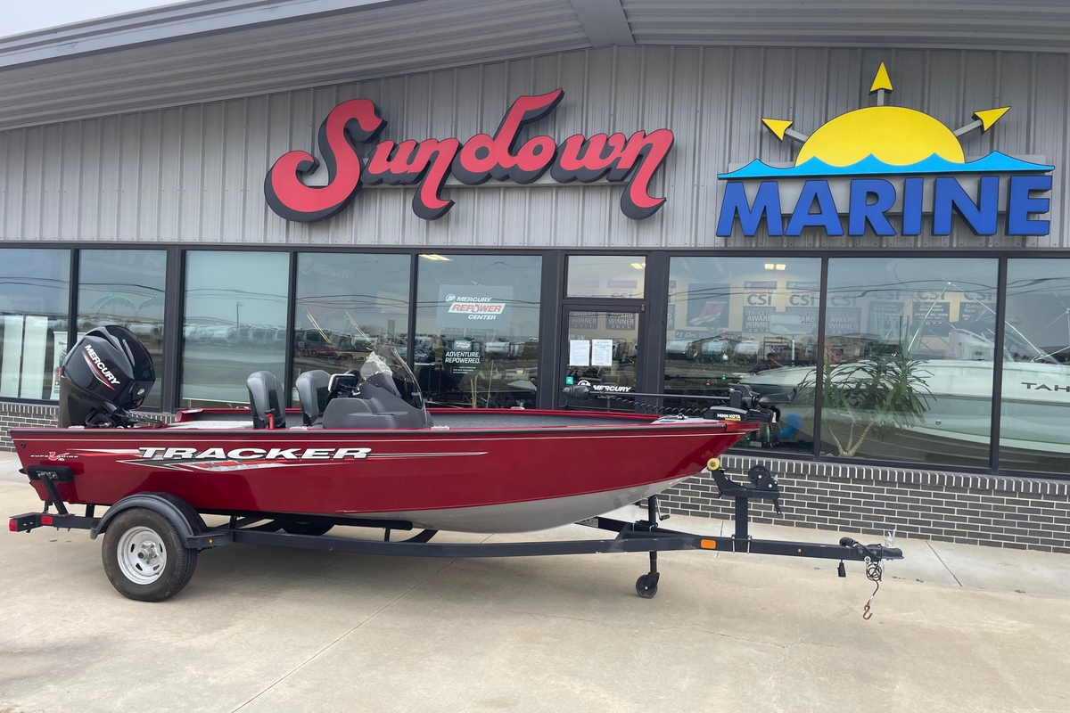 2021 Tracker Pro Guide V16 SC - Sold Boat
