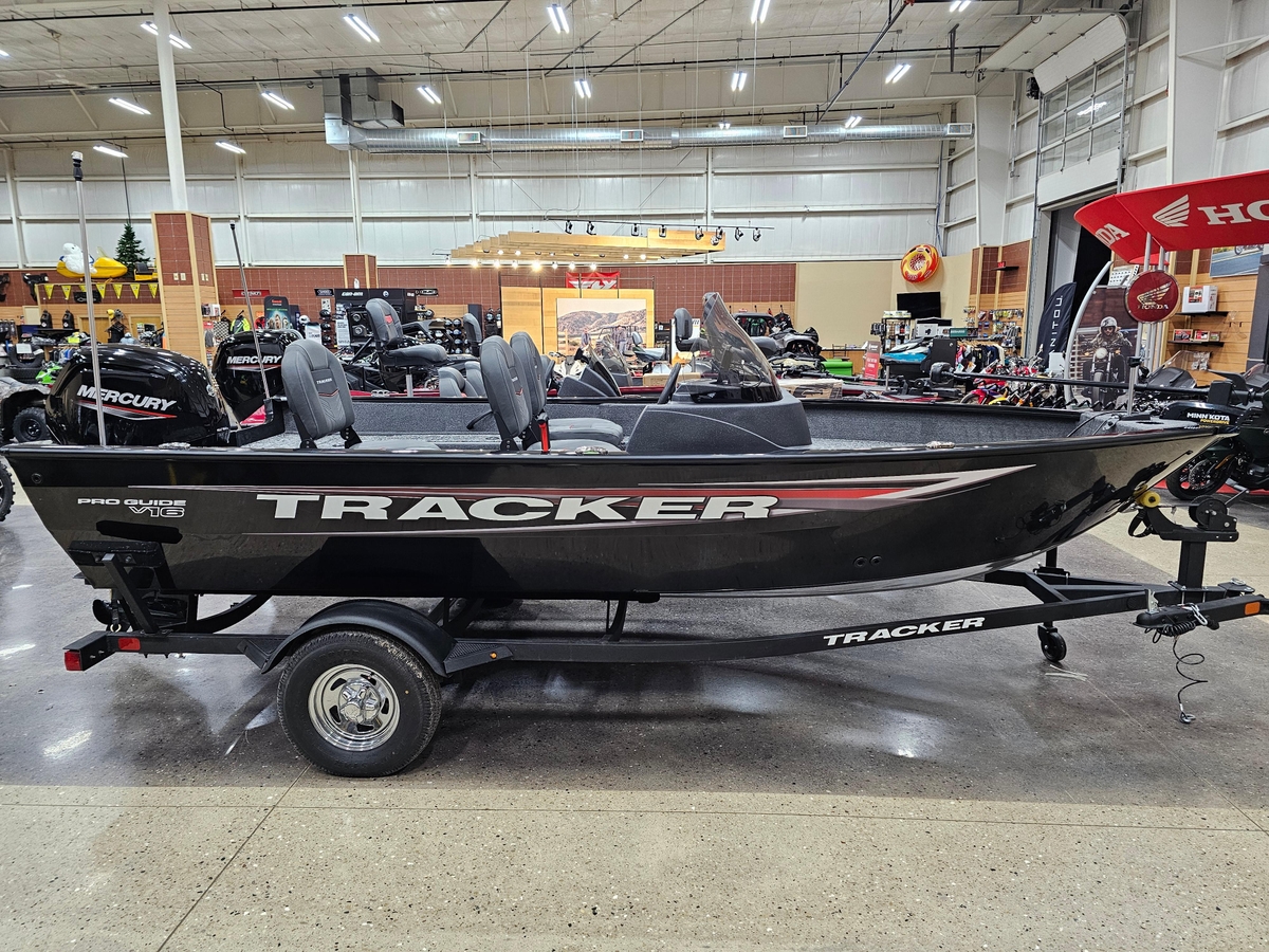 2025 Tracker Pro Guide V16 SC - Sold Boat