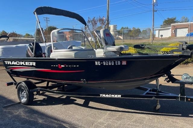 2016 Tracker Pro Guide V16 WT - Sold Boat