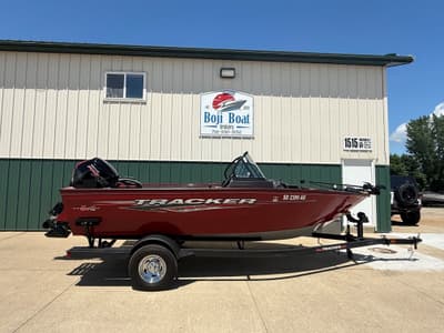BOATZON | Tracker Pro Guide V175 2024