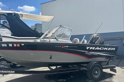 BOATZON | Tracker Pro Guide V175 Combo 2014 BOATZON | Tracker Pro Guide V175 Combo 2014