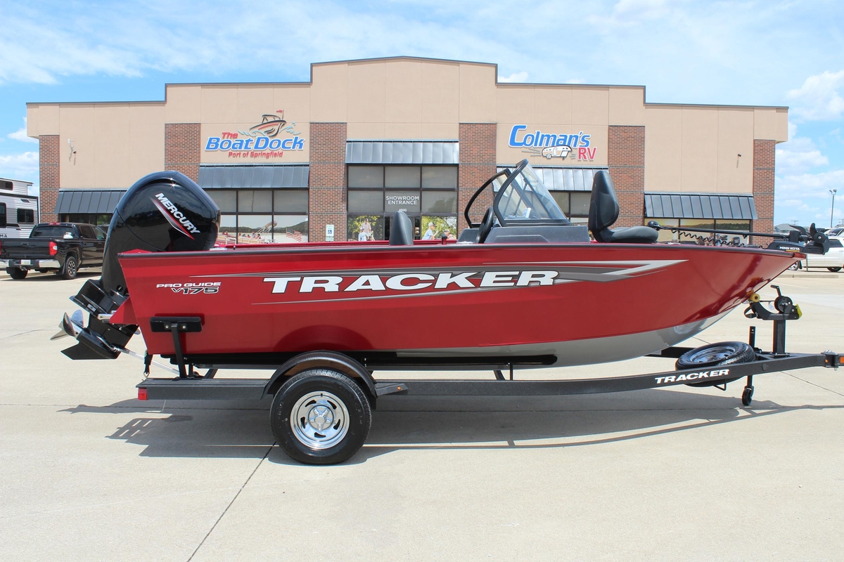 2025 Tracker Pro Guide V175 Combo - Sold Boat