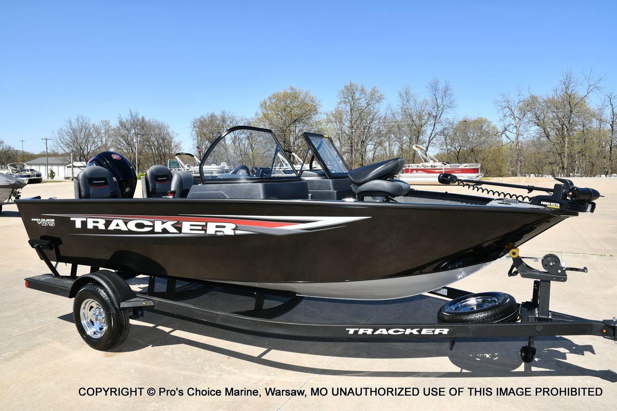 2026 Tracker Pro Guide V175 Combo - Sold Boat