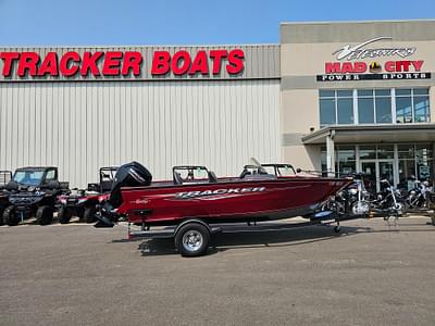 BOATZON | Tracker Pro Guide V175 SC 2020 BOATZON | Tracker Pro Guide V175 SC 2020