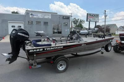 BOATZON | Tracker Pro Team 165 2011