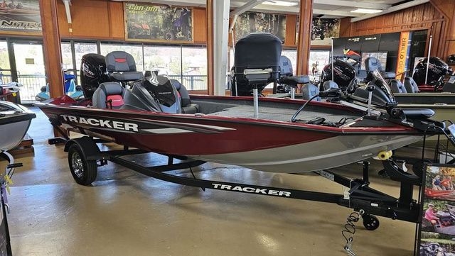2025 Tracker Pro Team 175 - Sold Boat