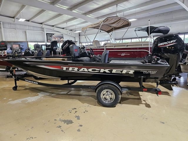 Tracker Pro Team 175 2025