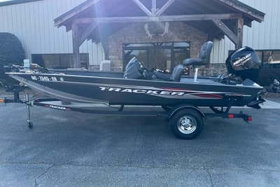 BOATZON | Tracker Pro Team 175 Crappie Edition 2021