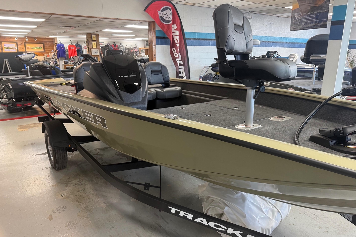 2026 Tracker Pro Team 175 Crappie Edition - Sold Boat