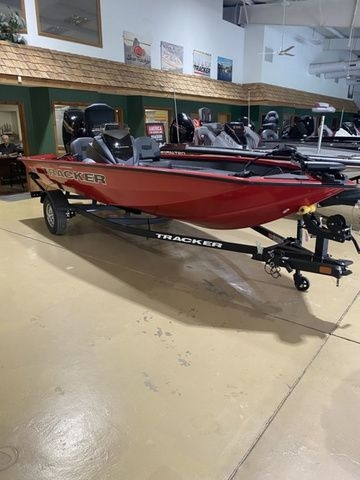 2026 Tracker Pro Team 175 TF - Sold Boat
