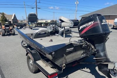 BOATZON | Tracker Pro Team 175 TXW 2008