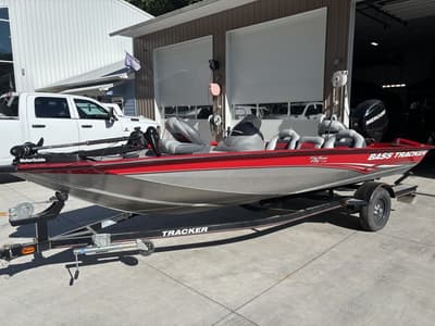 BOATZON | Tracker Pro Team 175 TXW 2010