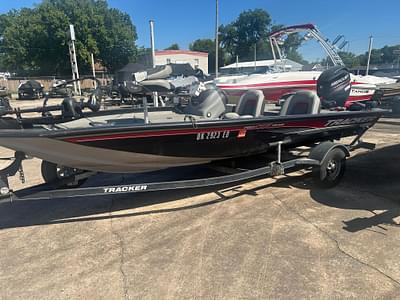 BOATZON | Tracker Pro Team 175 TXW 2017 BOATZON | Tracker Pro Team 175 TXW 2017