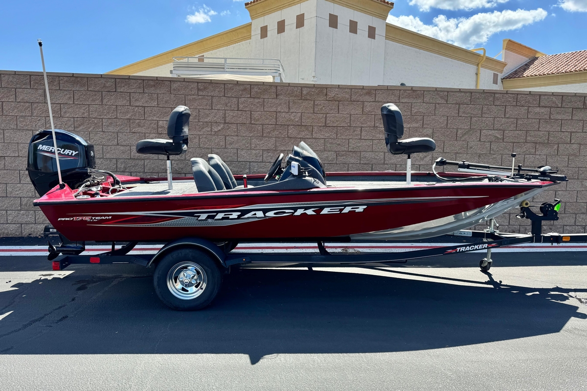 2022 Tracker Pro Team 175 TXW - Sold Boat