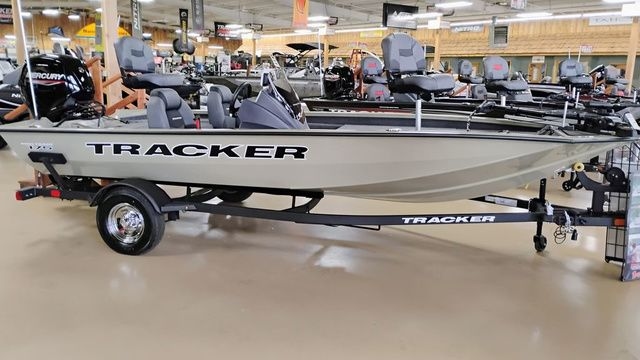 2026 Tracker Pro Team 175 TXW - Sold Boat