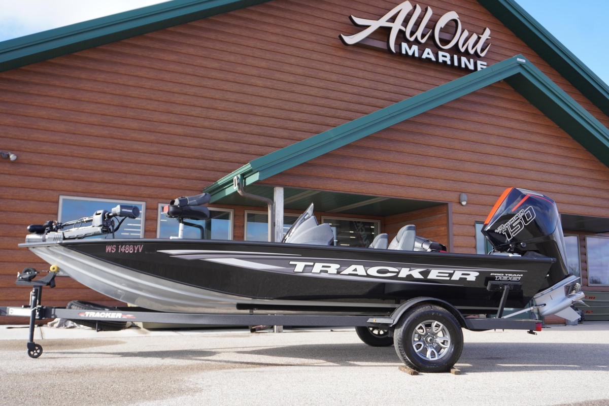 2025 Tracker Pro Team 195 Tournament Edition - Sold Boat
