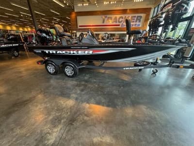 BOATZON | Tracker Pro Team 195 TXW 2026