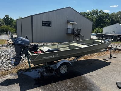 BOATZON | Tracker® Boats 1542LW Jon 2012