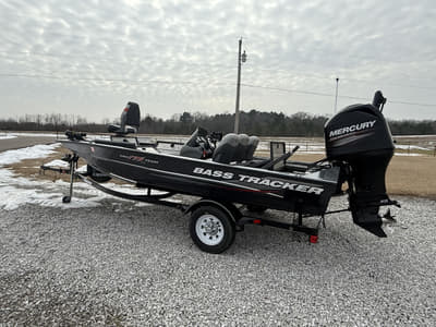 BOATZON | Tracker® Boats 175 2014