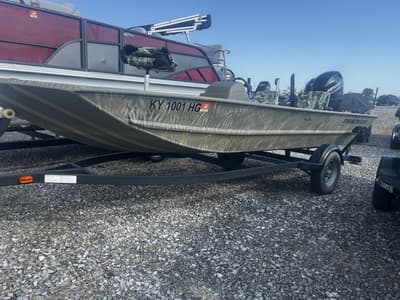 BOATZON | Tracker® Boats 1754 SC 2024