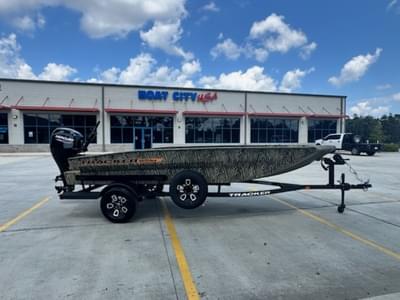 BOATZON | Tracker® Boats 1756T MARSH BOAT 2026