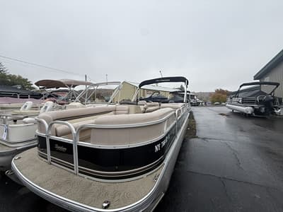 BOATZON | Tracker® Boats 24 2014
