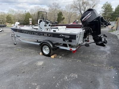 BOATZON | Tracker® Boats Bass Tracker Classic CC 2026