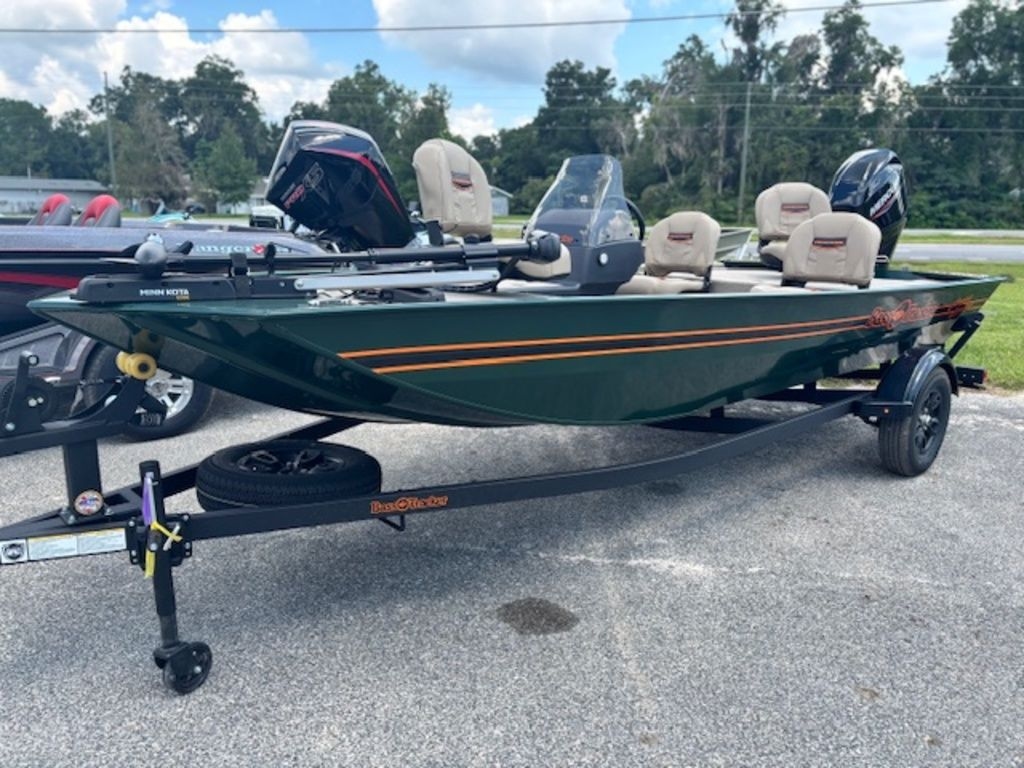 2026 Tracker® Boats Bass Tracker Classic Limited - Sold Boat
