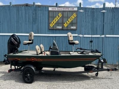 BOATZON | Tracker® Boats Bass Tracker Classic Limited 2026